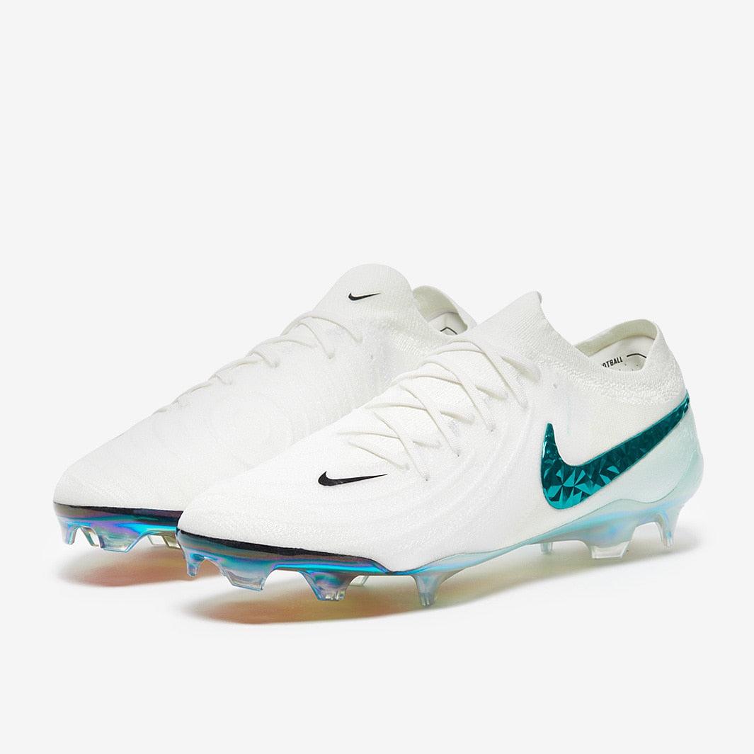 Chuteira Nike Phantom GX 2 Elite Campo